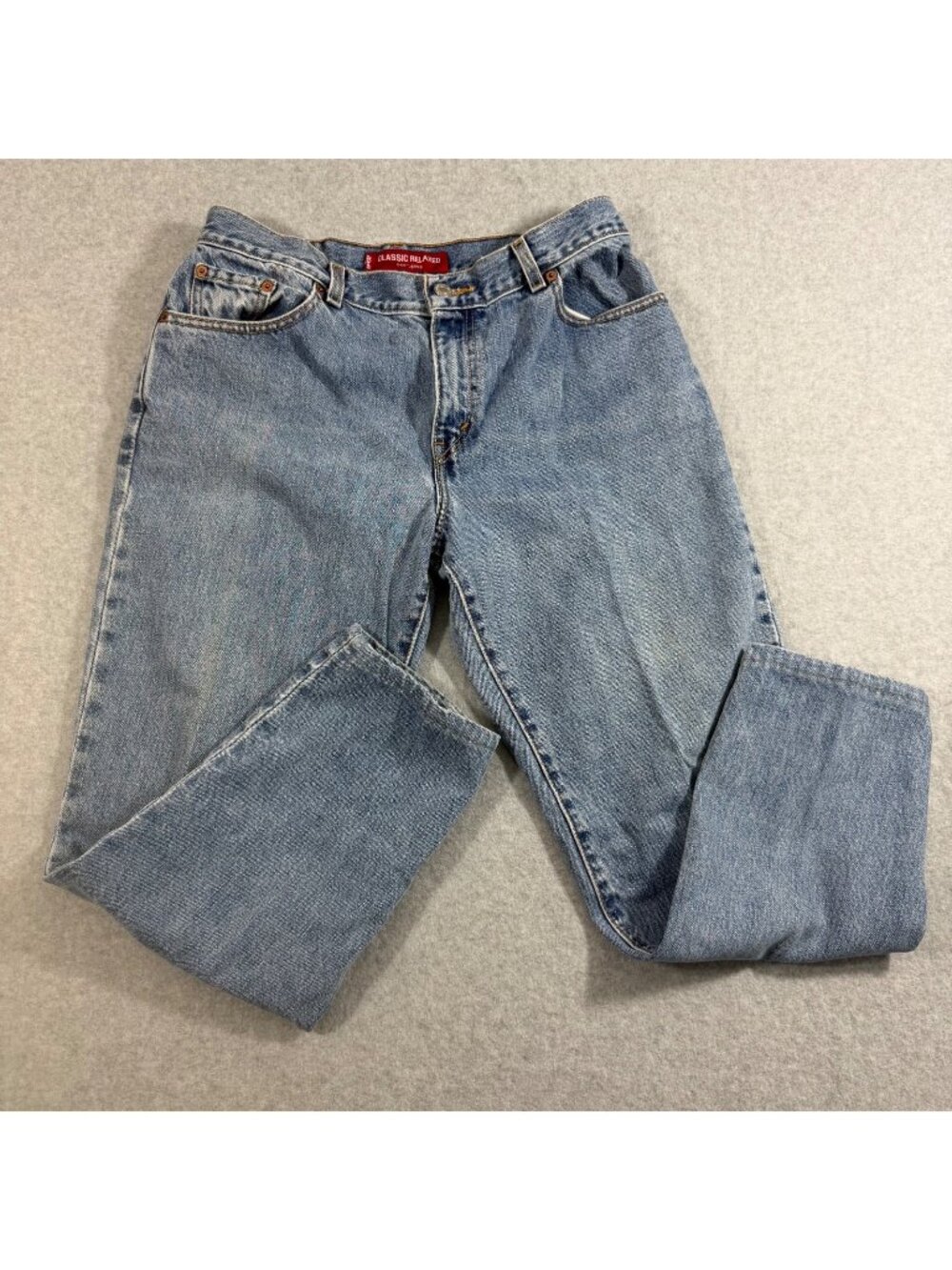 Levi's 550 Relaxed Tapered Women's Jeans Petite 12 Medium Wash Denim Classic